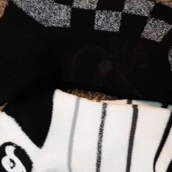 BOY'S TONY HAWK QUARTER CREW SOCKS 3 PACK 7-8.5 (9-3) - Picture 5 of 5